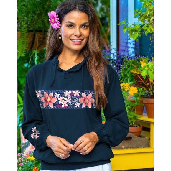 crazy shirts Tops - Crazy Shirt Hawaii Floral Pullover Lightweight Top XL Unisex M Navy Blackberry